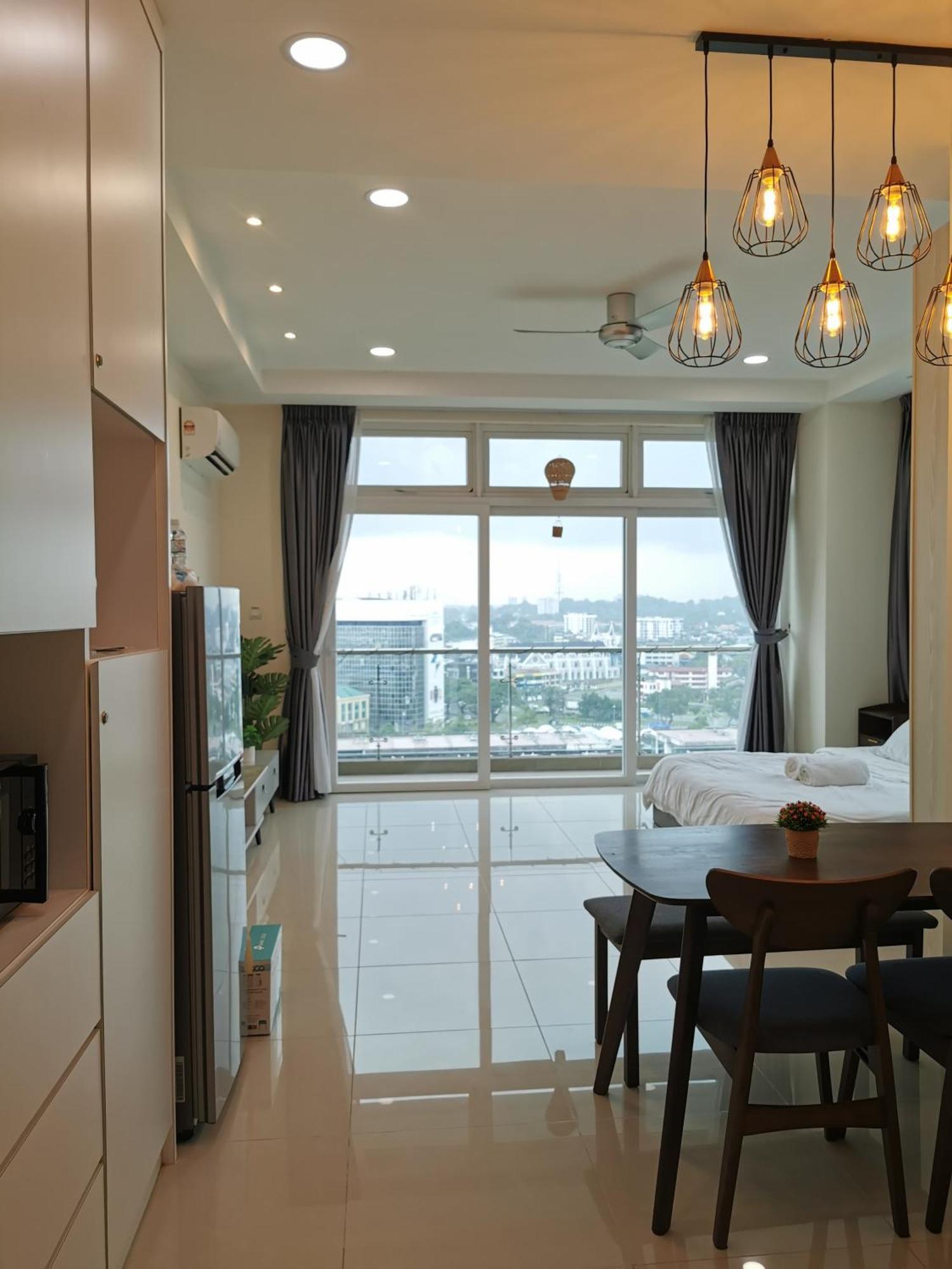 Cozzzy Hut @ Riverine Diamond Kuching Zimmer foto