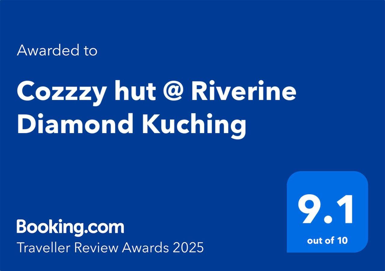 Cozzzy Hut @ Riverine Diamond Kuching Exterior foto